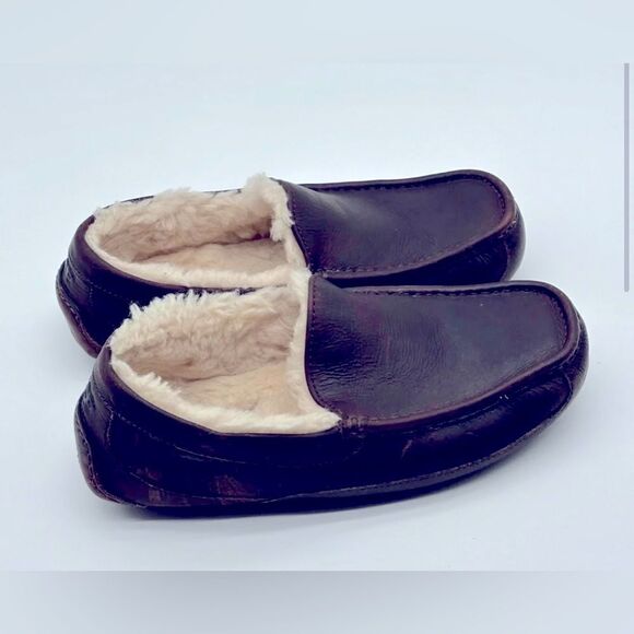 UGG Men's Ascot dark Brown Leather slippers! Pre-loved condition; Size - Picture 4 of 11
